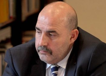 “Ty dhe familjarët e tu i pret një fund i tmerrshëm”, dënohet me 10 muaj burg kërcënuesi i kreut të burgjeve