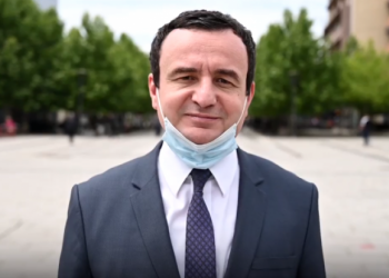 “Zgjidhja vjen përmes zgjedhjeve të reja”/ Kurti thirrje qytetarëve: Ejani nesër masivisht në tubim