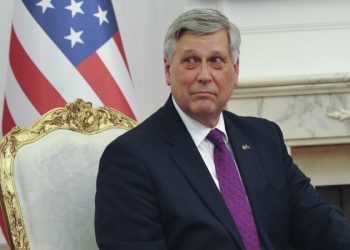 Ambasadori amerikan në Kosovë Philip Kosnett: SHBA s’ka ide për shkëmbim territoresh