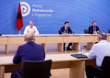 Basha takim me Shoqatën e Investitorëve të Huaj: Hapja e vendeve të punës, prioriteti jonë strategjik