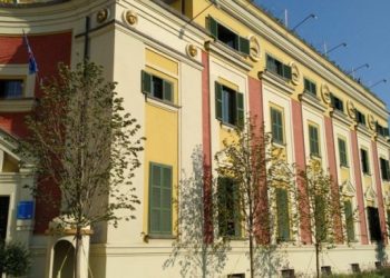 Tiranë/ Nis faza e dytë për fituesit e kredisë së butë. Ja dokumentet që duhet të dorëzoni