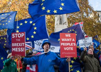 Në Britani pendohen për daljen nga BE, sondazhet e reja rrëzojnë referendumin e “BREXIT”