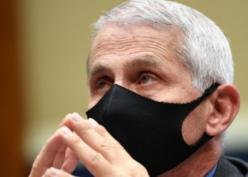 Kreu i ekspertëve amerikanë i shqetësuar: Pandemia mund të shkojë edhe më keq