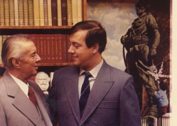 Jepini një shtëpi Ilir Hoxhës!