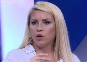 “Edhe po vdiqa i kam bërë të gjitha në jetë”/ Befason këngëtarja: Nuk i respektoj rregullat anti-COVID
