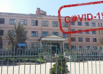 E moshuara nga Korça preket nga koronavirusi/ U infektua në spital në Tiranë, u merret tamponi familjarëve