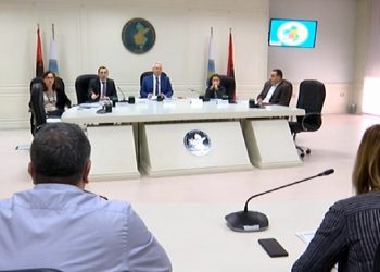 KQZ i jep dritën jeshile bërjes publike të emrave të pedofilëve: Të nisë grumbullimi i firmave për ta çuar në Kuvend