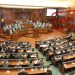 Dy zyrtarë me Covid-19, shtyhet mbledhja e Kryesisë së Kuvendit në Kosovë