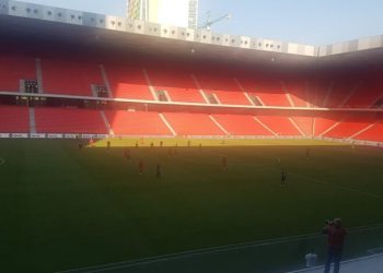 Partizani mposht Laçin dhe “sheh” Europën, Flamurtarit i sjellin fat banderolat për Kosovën dhe “shkatërron” Luftëtarin