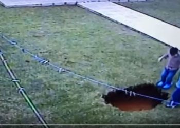 Dy fëmijët shqiptarë bien në pus, njëri humbet jetën, tjetri ende nuk është gjetur