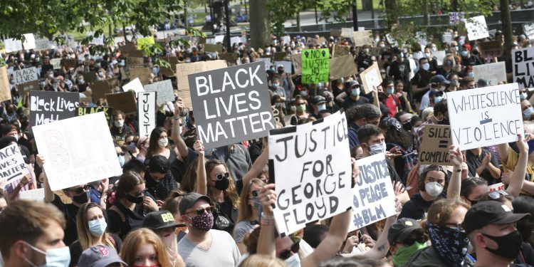 BOSTON, MA: June 3, 2020: Thousands take part in a Black Lives Matter march and rally on the Boston Common in Boston, Massachusetts.  (Staff photo by Nicolaus Czarnecki/MediaNews Group/Boston Herald)