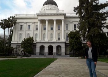 Tiranasja, që jeton në Nju Jork: Ja si bashkëjetova me COVID-19, dyshoj se po na vrasin me qëllim!