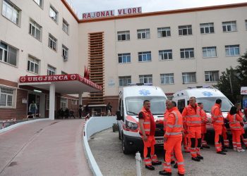 COVID-19/ Raste pozitive edhe në Maternitetin e Vlorës, karantinohet stafi