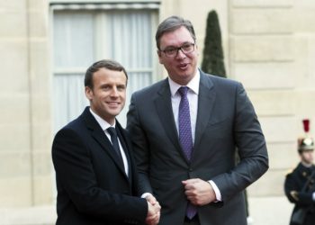 Takimit i Washingtonit/ Vuçiç merr Macron në telefon!