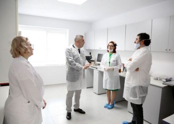 Akreditohen 49 teste të reja analizash për sigurinë ushqimore, rikonstruktohet laboratori i ri në ISUV