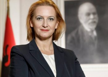 Ministrja Denaj pas Moody’s: “Qasjet destruktive të opozitës nuk e ndihmojnë Shqipërinë”