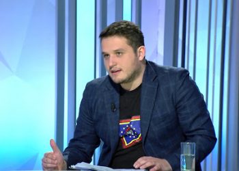 I infektuar me Covid-19, deputeti Eljo Hysko ‘thyen heshtjen’ për gjendjen e tij shëndetësore