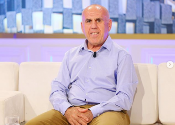 Doktori Pipero tregon jetën e vet të trishtë: “Nëna na la herët, natën punoja në fabrikën e tullave, ditën shkollën