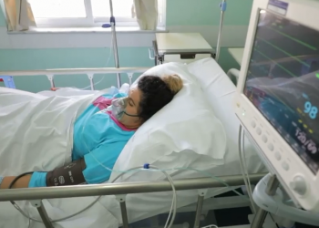 Ndodh mrekullia te “Geraldina”, nëna e re pa disa organe sjell në jetë vajzën shëndosh e mirë