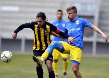 Ish-futbollisti i përfaqësuses së Shqipërisë pozitiv me COVID-19