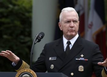 Admirali i Shtëpisë së Bardhë hedh poshtë aludimet e Trump: Mund të bëjmë gabime, por nuk gënjejmë për koronavirusin