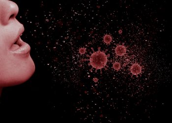 A përhapet COVID nga ajri? Epidemiologu i jep fund dilemës, nxjerr studimin e fundit: Tre rregullat që duhet të zbatoni