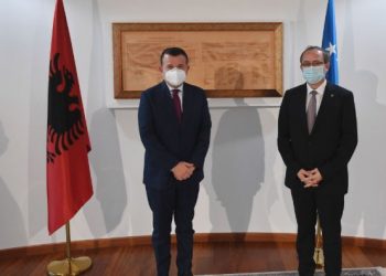 Taulant Balla takon kryeministrin Hoti: Në fokus prioritetet e dy qeverive dhe rimëkëmbja ekonomike