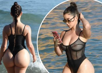 FOTO/ Demi Rose nuk i lë vend imagjinatës, tregon format në Ibiza