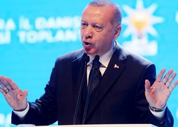 Erdogan paralajmëron masa të ashpra ndaj mediave sociale: Do t’i vendosim në kontroll ose do i mbyllim