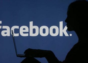 Përfituan 38 mijë euro/ Vidhnin adresa Facebook-u dhe kërkonin para, arrestohen 9 hajdutë kibernetikë në Tiranë