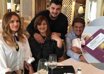 Familja Fejzullahu merr pasaportën e Republikës së Shqipërisë