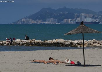VIDEO/ Nga dezinfektimi i ambienteve tek ruajta e higjenës. Ja 10 rregullat që s’duhet t’i neglizhoni gjatë sezonit turistik