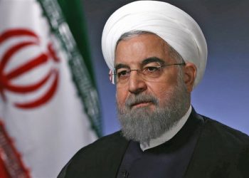 COVID-19 “gjunjëzon” Iranin, presidenti Rouhani: Nuk e përballojmë dot ekonomikisht një mbyllje të dytë
