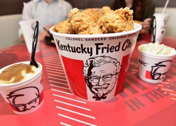 KFC do shërbejë pula të rreme, bërë në laborator ose me printer 3D