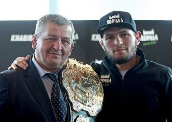 COVID-19 i merr jetën babait të Khabib, trajneri legjendar shuhet në moshën 57-vjeçare