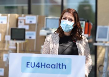 Manastirliu: Po përgatitemi për çdo skenar! Nuk bëhet politikë me virusin