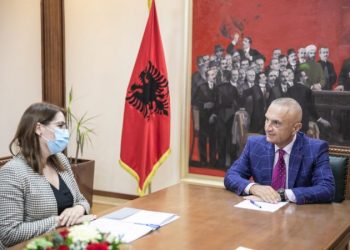 Zbardhet takimi mes Metës dhe Manastirliut: Me rëndësi jetike respektimi i masave mbrojtëse, rrezikohet jeta e qytetarëve dhe ekonomia kombëtare