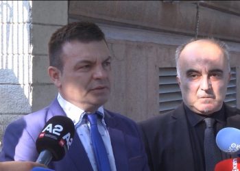 “Zgjedhorja” 4 vota larg miratimit, 3 deputetë të opozitës deklarojnë votën “pro” marrëveshjes: Nuk do bllokojmë integrimin e vendit