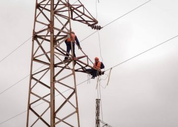 Remont në disa kabina/ Tirana dy ditë pa drita, ja zonat ku do të ndërpritet energjia