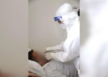 Situata e rënduar tek Infektivi, një pacient me tubat e oksigjenit në hundë/ Manastirliu: S’është lojë, rrezikohet jeta