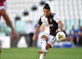 Video/ Juventus mposht Torinon me poker golash, Ronaldo dhe Dybala japin spektakël