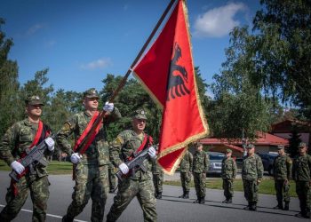 Olta Xhaçka: Shqipëria do të ketë kontingjentin e saj të ri në batalionin e NATO-s në Letoni