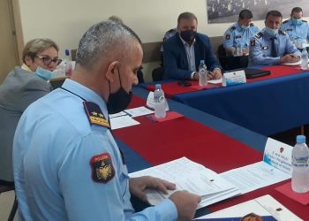 Ardi Veliu vijon takimet antikanabis: Asnjë drejtues që bëhet palë me krimin nuk do tolerohet
