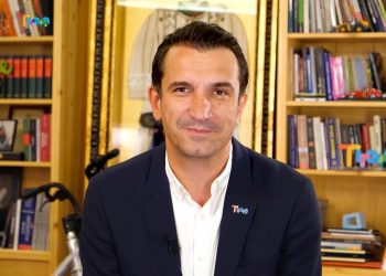 Veliaj uron maturantët për përfundimin e provimeve: Bëhuni pjesë e demokracisë, zhvillojeni atë duke marrë pjesë aktive në vendimmarrje