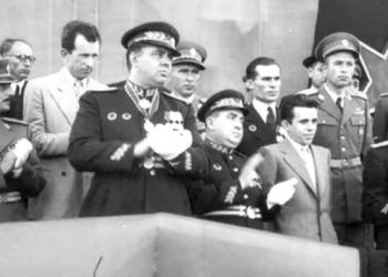 CIA: Ja komploti sovjetik ndaj Enver Hoxhës më 1960, kërkohej të nxirrej jashtë loje admirali Teme Sejko