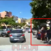 Pogradec/ Po ecte me makinë teksa fëmijën e kishte futur në bagazh, ja çfarë i bën polici