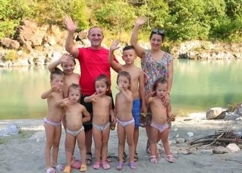 29-vjeç, me shtatë fëmijë dhe me dy fakultete, historia e pabesueshme e vajzës nga Tropoja