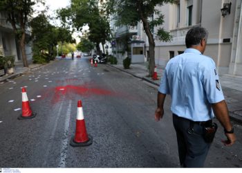Rriten tensionet mes Turqisë dhe Greqisë, sulmohet ambasada turke në Athinë
