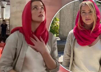 Në xhami pa reçipeta! Amber Heard sulmohet nga komentuesit: S’ka respekt për fenë dhe kulturën