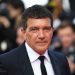 Në ditën e lindjes, aktori Antonio Banderas zbulon se është infektuar me koronavirus